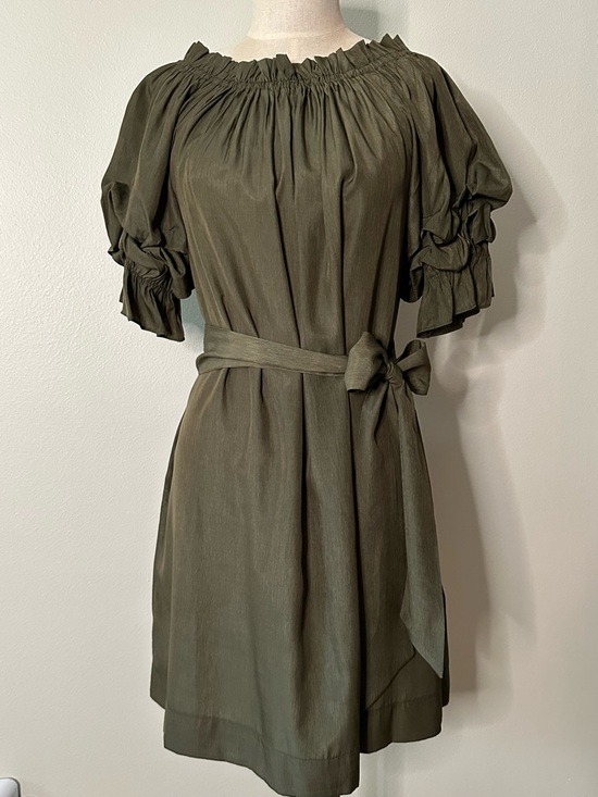 Mersea Dresses & Skirts - NWT Mersea Tulum Ruffle popover dress in olive green size Small.  Fabric belt.